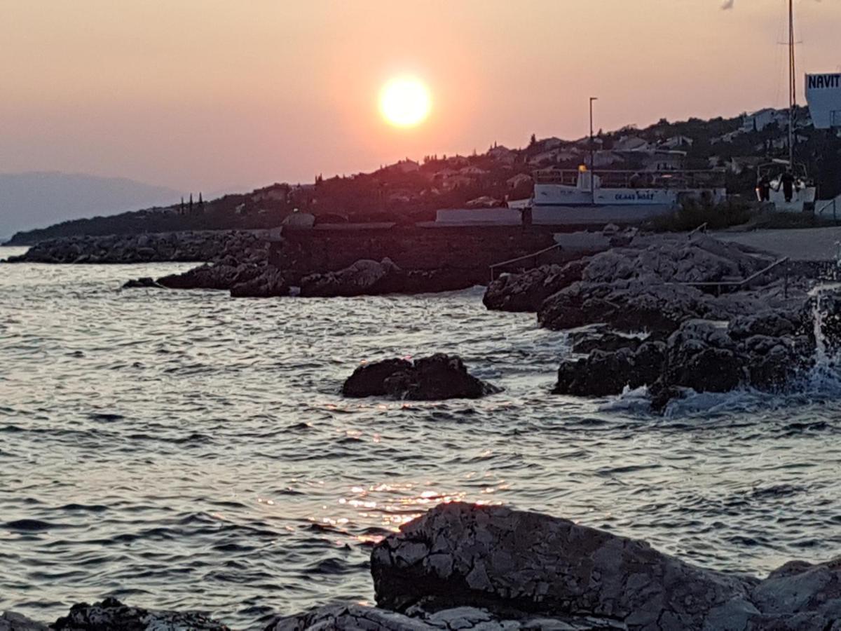 Apartma Irena Novi Vinodolski Eksteriør billede